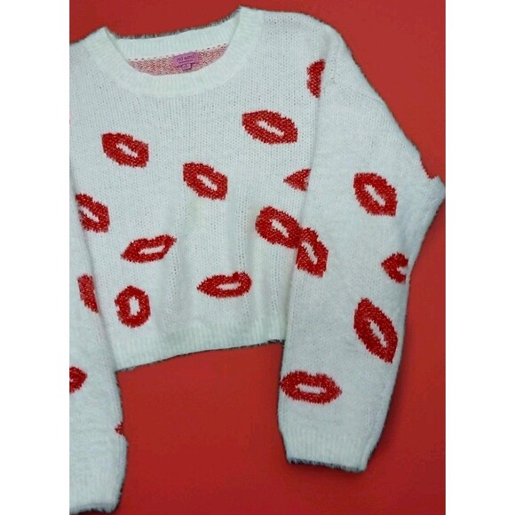 Mi Ami for Francesca’s Lip Print Cropped Sweater Women’s L White Red Fuzzy Y2K - Picture 3 of 8